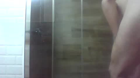 Snapshot of alejandrodiezcortes chatting on 12.08.24 catch33 online show from 12.08.24