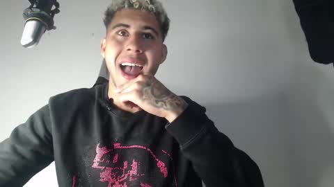 Snapshot of alejandrojf_00 chatting on 12.07.24 Daiki jack online show from 12.07.24