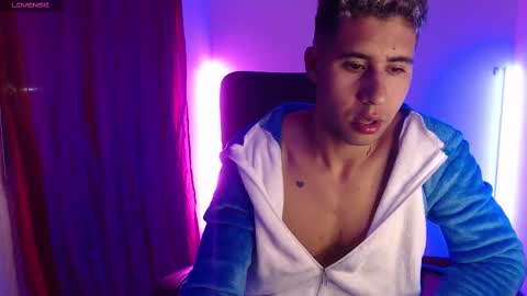 Snapshot of alejandrojf_00 chatting on 01.01.25 Daiki jack online show from 01.01.25