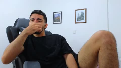 alejandroo_7 online show from 12.24.24