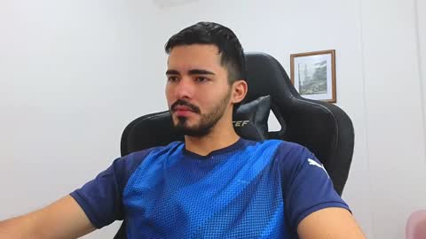 alejandroo_7 online show from 01.17.25