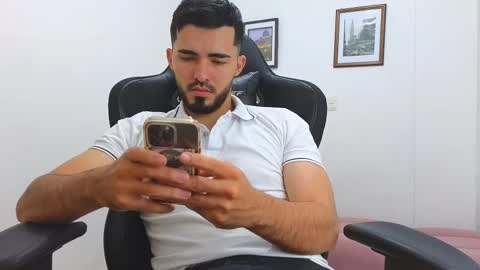 alejandroo_7 online show from 02.14.25