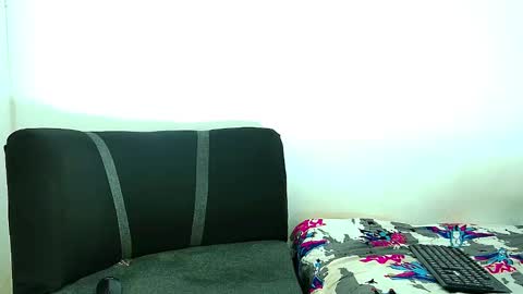 Snapshot of alejo_21cm chatting on 12.04.24 alejo_21cm online show from 12.04.24