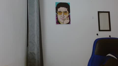 Snapshot of alejo_hot23 chatting on 11.05.25 David online show from 11.05.25