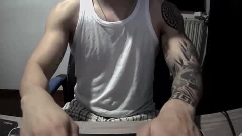 alejoduarte16 online show from 04.04.26