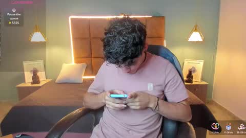 ALejoo Saenz online show from 11.05.25