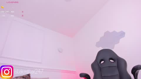 Aleksandra  online show from 01.06.25