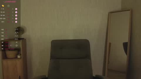 Snapshot of alena_navi chatting on 07.18.26 Alena online show from 07.18.26
