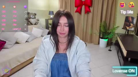 AlenaCoplan online show from 04.20.26