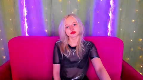 Snapshot of alessakiss chatting on 01.10.26 alessakiss online show from 01.10.26