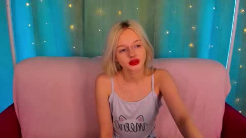 Snapshot of alessakiss chatting on 02.16.26 alessakiss online show from 02.16.26