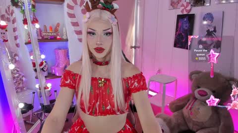 Snapshot of alessandra_thedoll chatting on 12.04.24 Alessa online show from 12.04.24