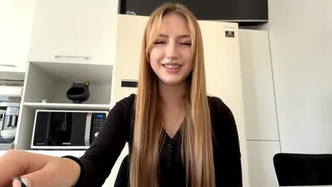 Betty online show from 11.27.25