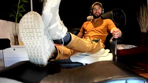 ALESSANDRO  WYE online show from 11.02.25