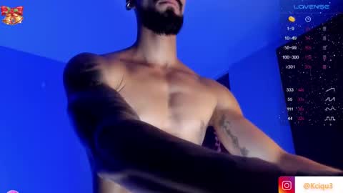 Kciqu3  Independent model online show from 01.08.25