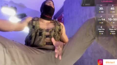 Kciqu3  Independent model online show from 11.21.25