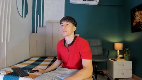 Snapshot of alessandro_dybala chatting on 11.13.25 Alessandro Dybala online show from 11.13.25