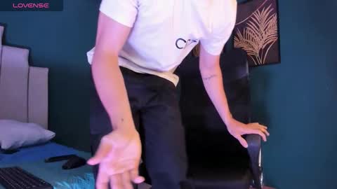 Snapshot of alessandro_dybala chatting on 11.20.25 Alessandro Dybala online show from 11.20.25