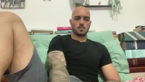 Snapshot of alessandromori91 chatting on 04.30.26 alessandromori91 online show from 04.30.26
