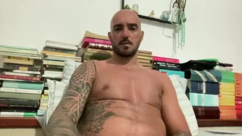 Snapshot of alessandromori91 chatting on 07.04.26 alessandromori91 online show from 07.04.26