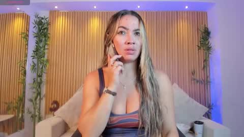 Snapshot of alessia_taylorr chatting on 10.30.25 Alessia Everyday From 0530 to 1430 Col Time online show from 10.30.25