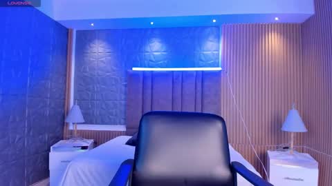 Snapshot of alessia_taylorr chatting on 11.06.25 Alessia Everyday From 0530 to 1430 Col Time online show from 11.06.25