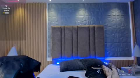 Snapshot of alessia_taylorr chatting on 11.18.25 Alessia Everyday From 0530 to 1430 Col Time online show from 11.18.25