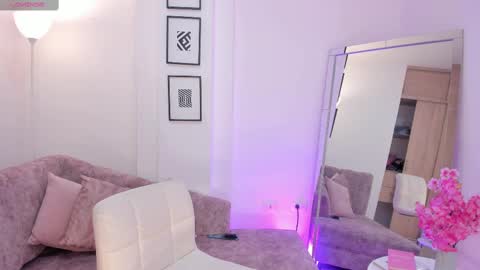 alessia_yorks online show from 10.14.25