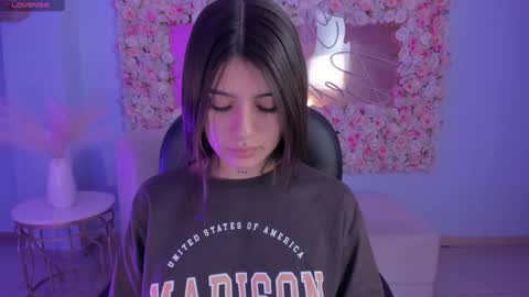 Alessia  online show from 12.12.24
