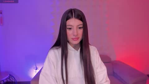 Alessia  online show from 11.23.25