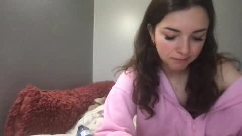 Alessia Snow online show from 11.16.25