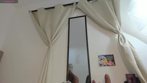 Snapshot of alessiiaa_ chatting on 10.12.25 alessiiaa online show from 10.12.25