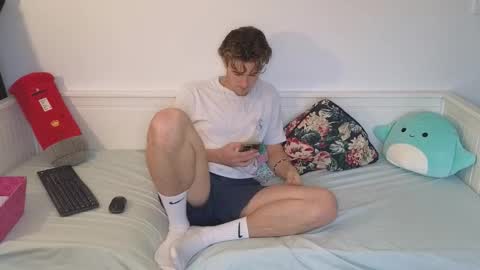 Alex83530 online show from 12.21.25