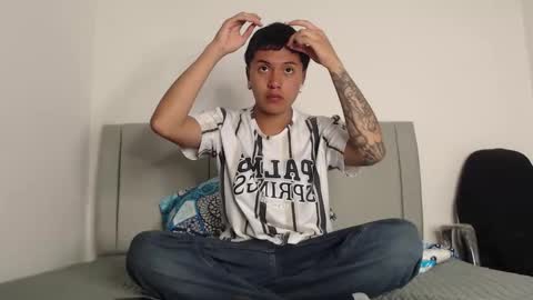 Snapshot of alex__lover chatting on 02.25.26 Owen online show from 02.25.26