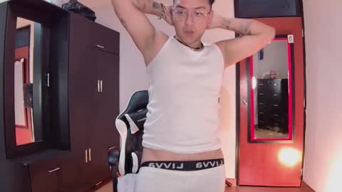 Snapshot of alex__montesco chatting on 01.15.25 Alex online show from 01.15.25