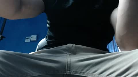 Snapshot of alex_blu chatting on 12.18.25 Alex online show from 12.18.25