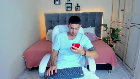 alex online show from 01.14.25