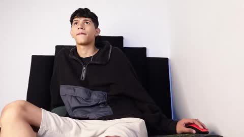 alex_mark_ online show from 10.10.25