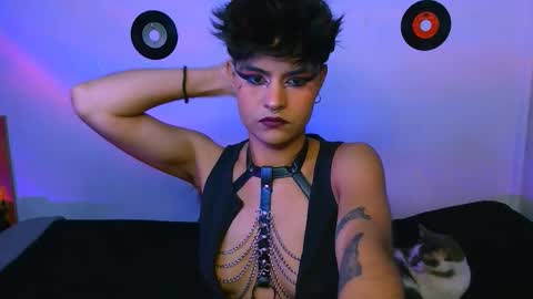 Alex online show from 11.18.25