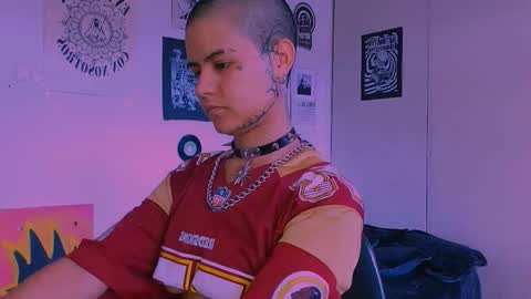 Snapshot of alex_one888 chatting on 02.25.26 Alex online show from 02.25.26