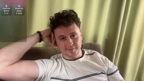Snapshot of alex_onelove chatting on 07.17.26 Alex online show from 07.17.26