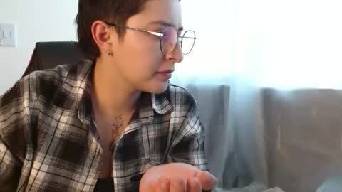 Snapshot of alex_parker07 chatting on 12.22.25 Alex Parker online show from 12.22.25