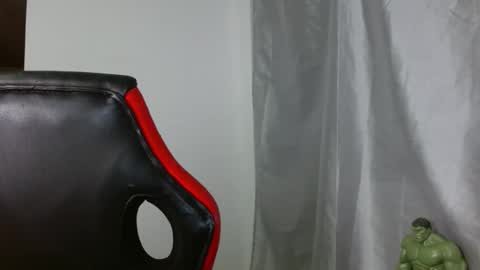 Snapshot of alex_parker07 chatting on 02.18.26 Alex Parker online show from 02.18.26