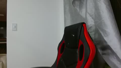 Snapshot of alex_parker07 chatting on 02.25.26 Alex Parker online show from 02.25.26