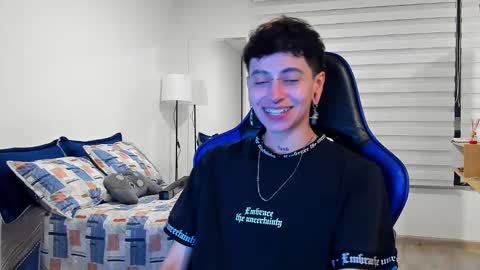 Residente0xxx online show from 02.27.25