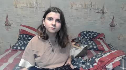 Snapshot of alex_sarah_sex chatting on 12.22.24 Alex and Sarah online show from 12.22.24