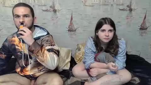 Snapshot of alex_sarah_sex chatting on 02.10.25 Alex and Sarah online show from 02.10.25