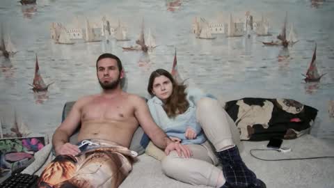 Snapshot of alex_sarah_sex chatting on 10.17.25 Alex and Sarah online show from 10.17.25