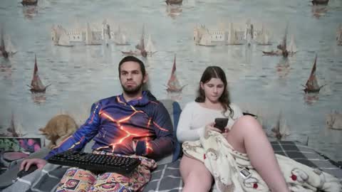 Snapshot of alex_sarah_sex chatting on 11.03.25 Alex and Sarah online show from 11.03.25