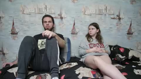 Snapshot of alex_sarah_sex chatting on 11.09.25 Alex and Sarah online show from 11.09.25